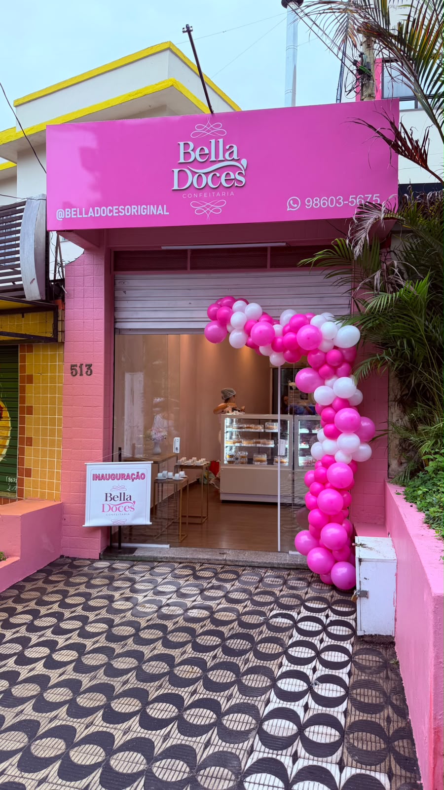 Fachada rosa da Bella Doces no Jardim Bonfiglioli